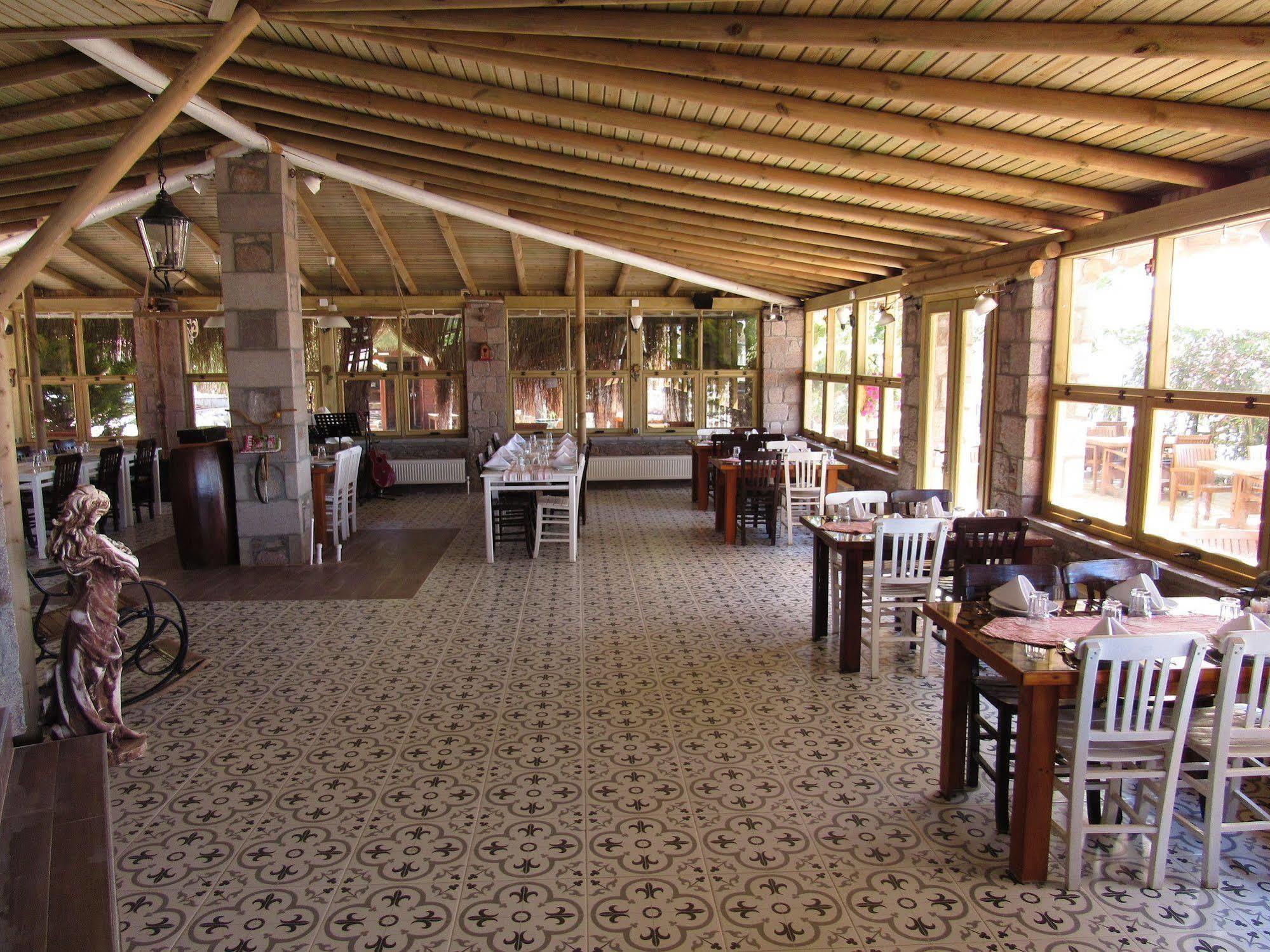 Assos Hunters Hotel (Adults Only) Εξωτερικό φωτογραφία